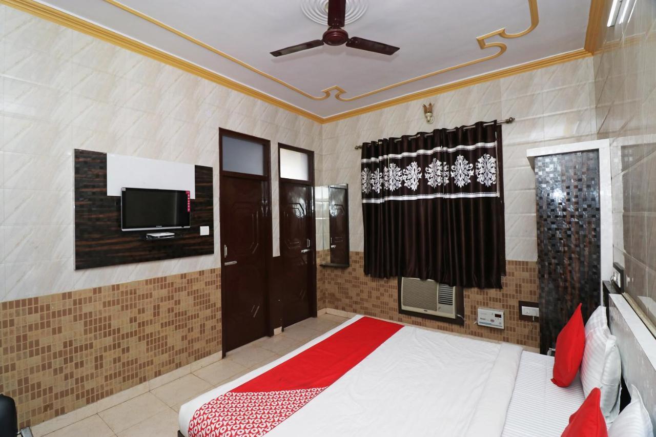 Hotel P R Palace Lucknow Exterior foto