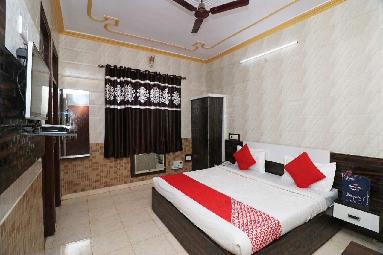 Hotel P R Palace Lucknow Exterior foto