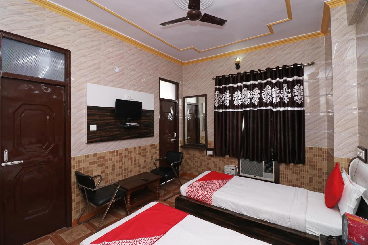 Hotel P R Palace Lucknow Exterior foto